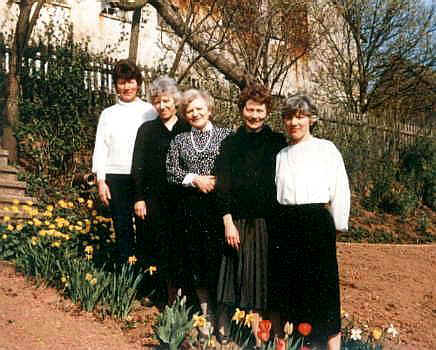 Lisbeth, Anne, meine Mutter Katharina, Gretel und Friedel